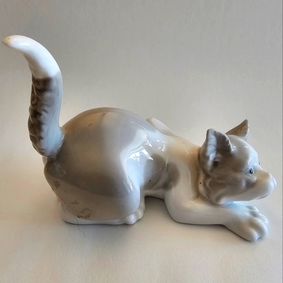Vint. LLADRO, CAT Figurine - #5112, Attentive Cat, Come Play w Me - Picture 2 of 10